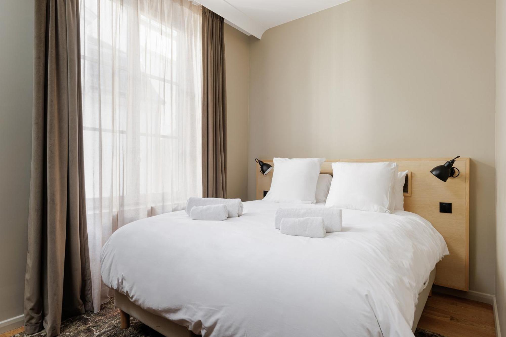 Hotel Des Sept - Entree Autonome, Reception En Ligne - Encore Mieux 奥尔良 外观 照片