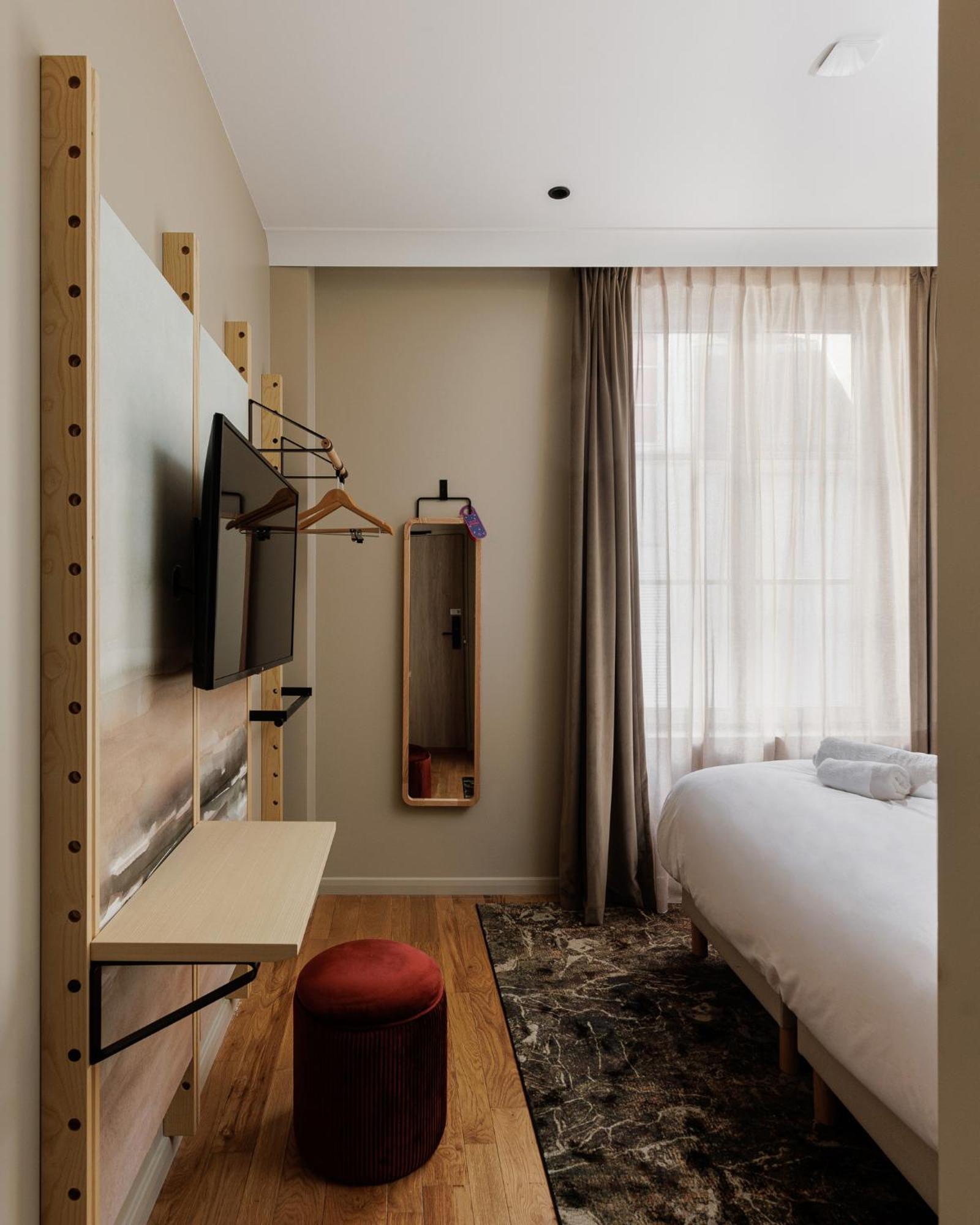 Hotel Des Sept - Entree Autonome, Reception En Ligne - Encore Mieux 奥尔良 外观 照片